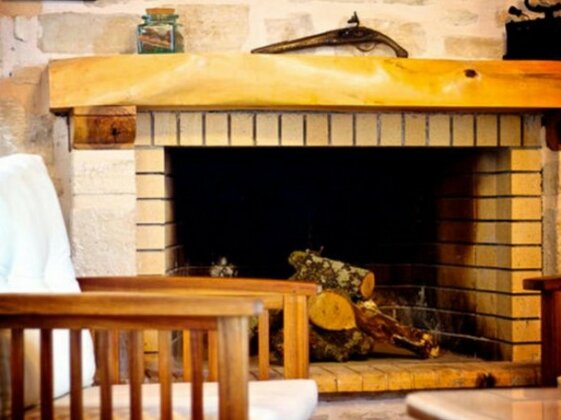 Nelida Villa - Photo5