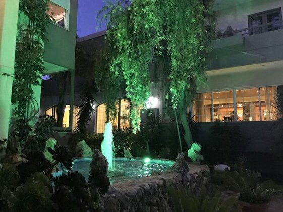 Pantheon Hotel