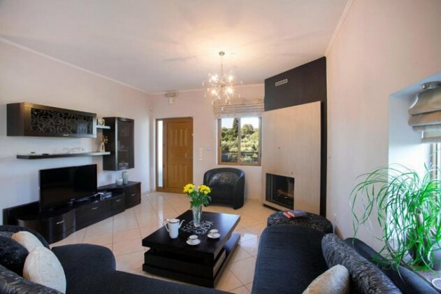 Villa Plousia - Photo3