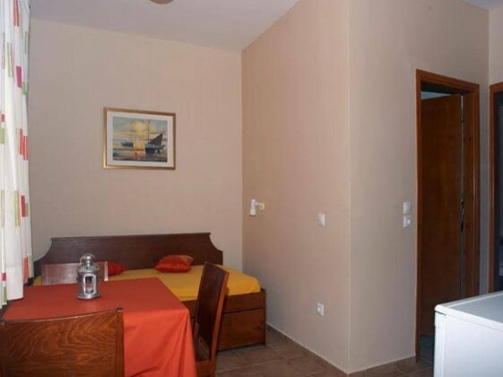 Aggelina's Apartments - Photo2