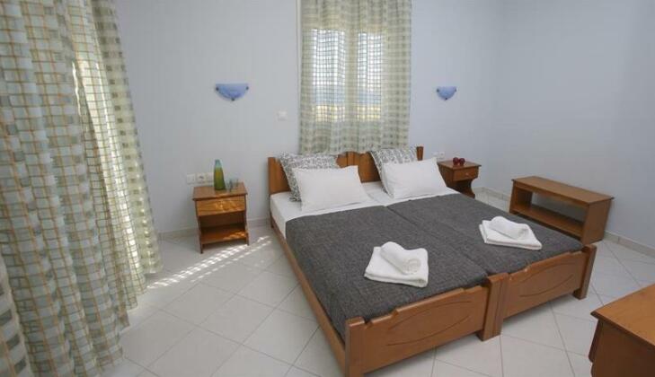Agnanti Cephalonia - Photo3