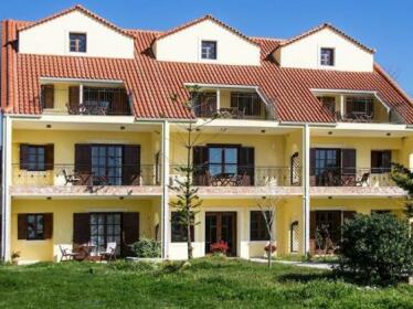 Albouro Seafront Apartments