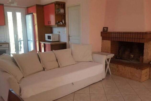 Aliki's Suite By An Infinity Pool - Photo5