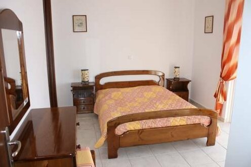 Aloni Villas Ratzakli - Photo3