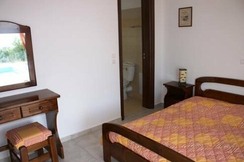 Aloni Villas Ratzakli - Photo4
