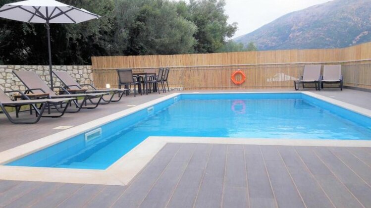 Amarianos Villas - Photo5