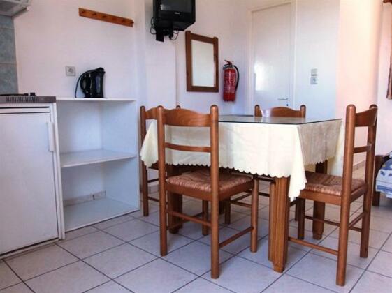 Amazona Apartments and Studios - Photo2