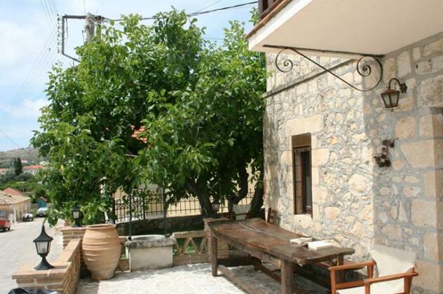 Anelina Villa - Photo3