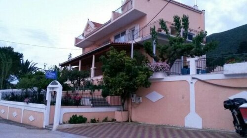 Anna Studios Zola Cephalonia