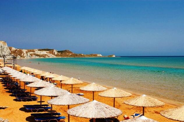 Apollonion Asterias Resort and Spa - Photo4