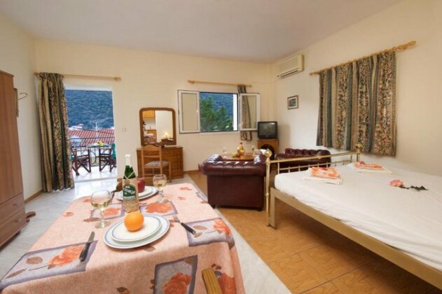 Boulevard Aetos Suites - Photo4