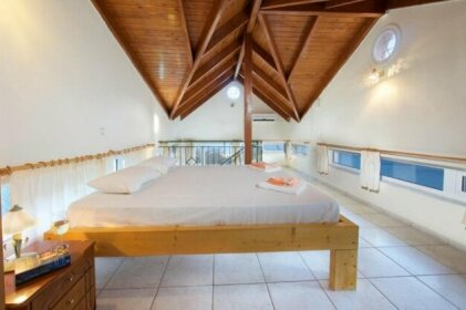 Boulevard Aetos Suites