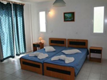 Casa De Blue Studios & Apartments - Photo3