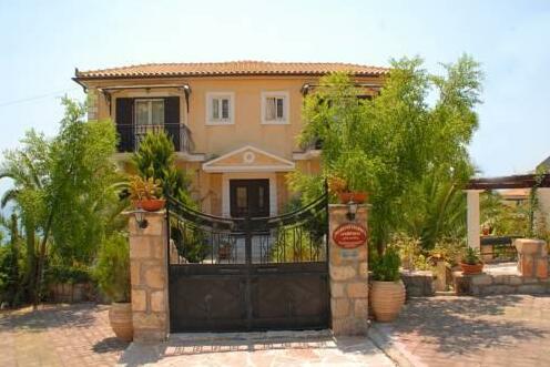 Christoforos Apartments - Photo2