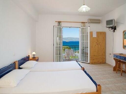 Dimitris Studios Cephalonia - Photo3