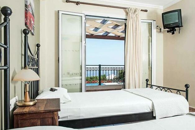 Efrosini Cephalonia - Photo5