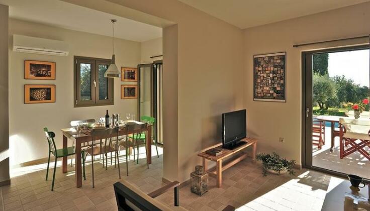 Elaia Villas - Photo3