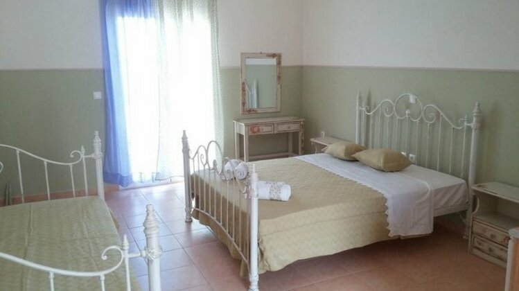 Elaias Gi Residence - Photo5
