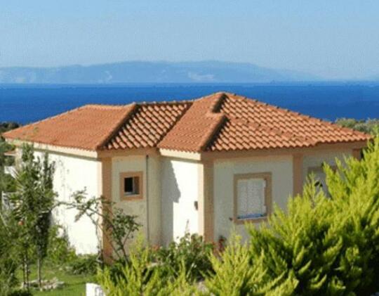 Fiora Villas