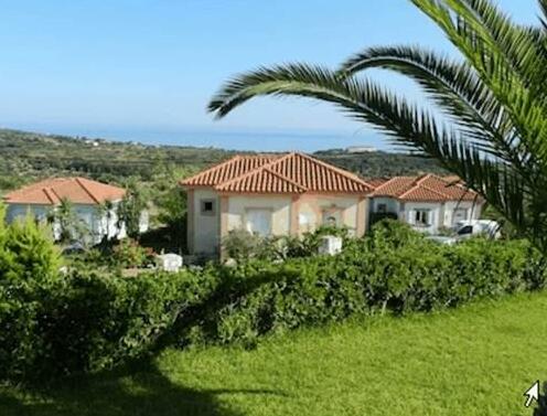 Fiora Villas - Photo2