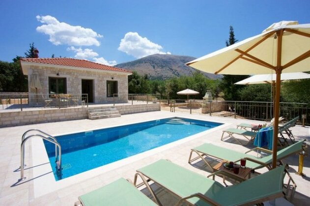 Forest Villas Kefalonia - Photo2