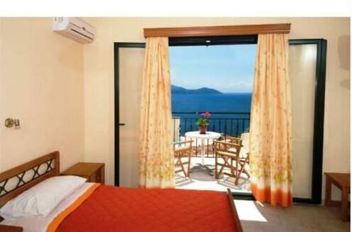 Fotini - Photo5