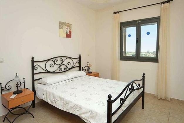 Georgia Cephalonia - Photo3