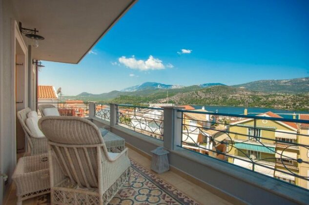 Heart of Gold Cephalonia - Photo2