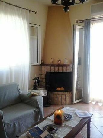 Helios Villa - Photo2