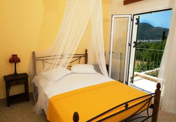 Iliachtides Villas - Photo3