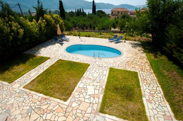 Iliachtides Villas - Photo5