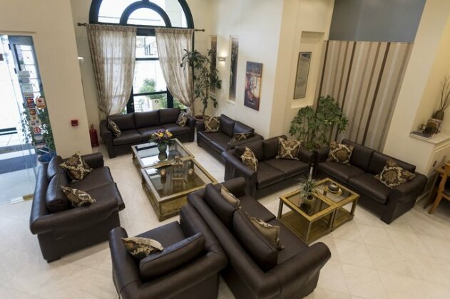 Ionian Plaza Hotel - Photo3