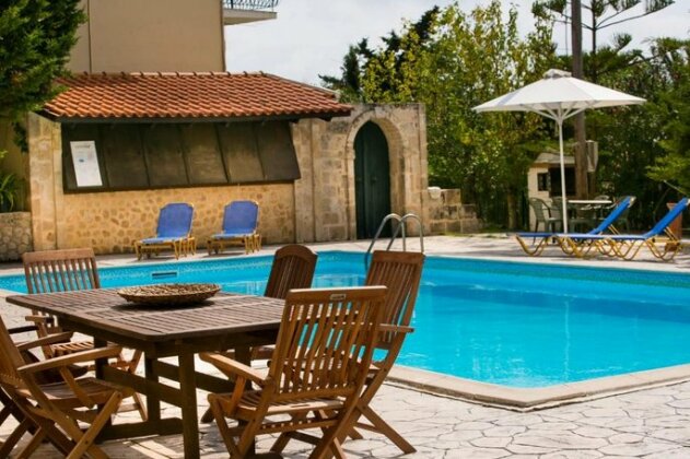 Irena Studios & Apartments - Photo5