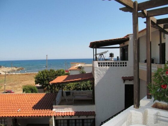 Irilena Hotel - Photo2