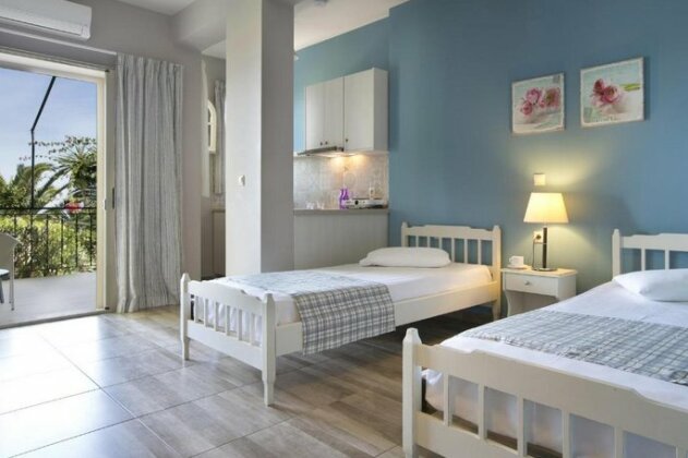 Irilena Studios and Apartments - Photo4