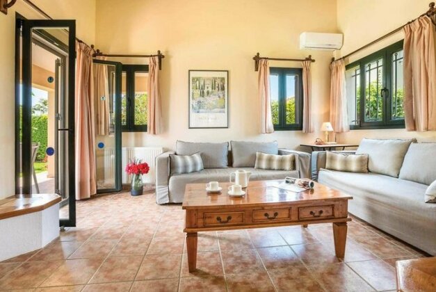 Iro Cephalonia - Photo3