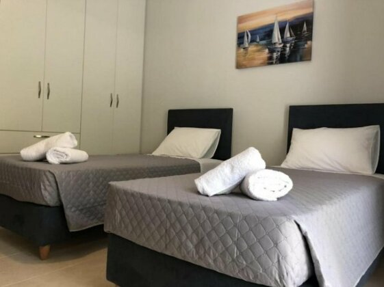Ismene Apartments - Photo3