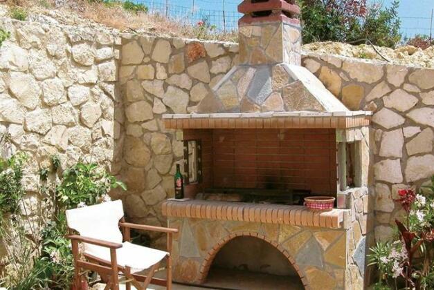 Jasmin Trapezaki Kefalonia - Photo4