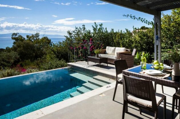 Kamnia Beach Cottage - Photo3