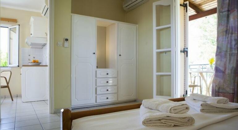 Kantouni Apartments - Photo3