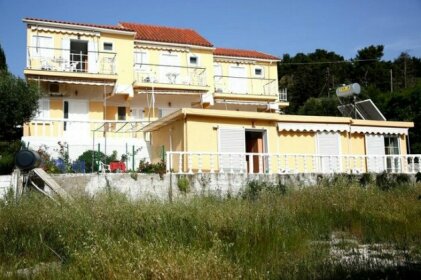 Kappatos Studios & Apartments
