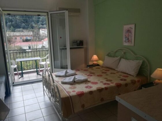 Konstantinos Apartments - Photo5