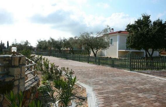 Leventis Villas - Photo2