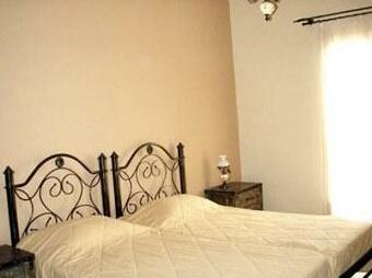 Liocharis Apartments - Photo3