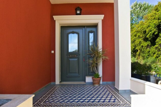 Liogerma Cephalonia - Photo2