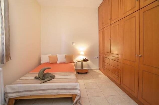 Liza's Villas - Photo3
