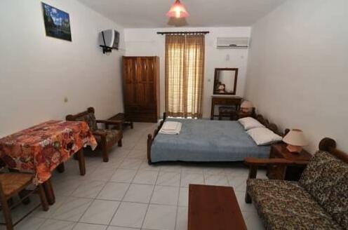 Macedonia Hotel - Photo2