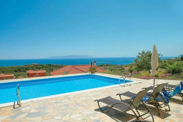 Mandarin Trapezaki Kefalonia - Photo5
