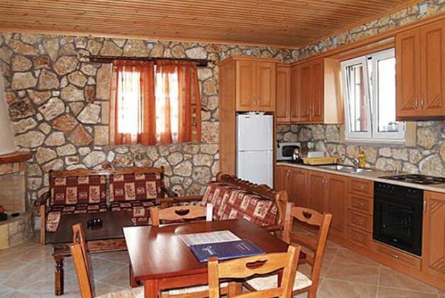 Margarita Cephalonia - Photo4