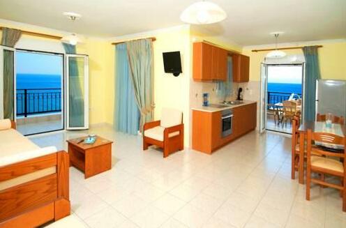 Mari-Christi Apartments - Photo4